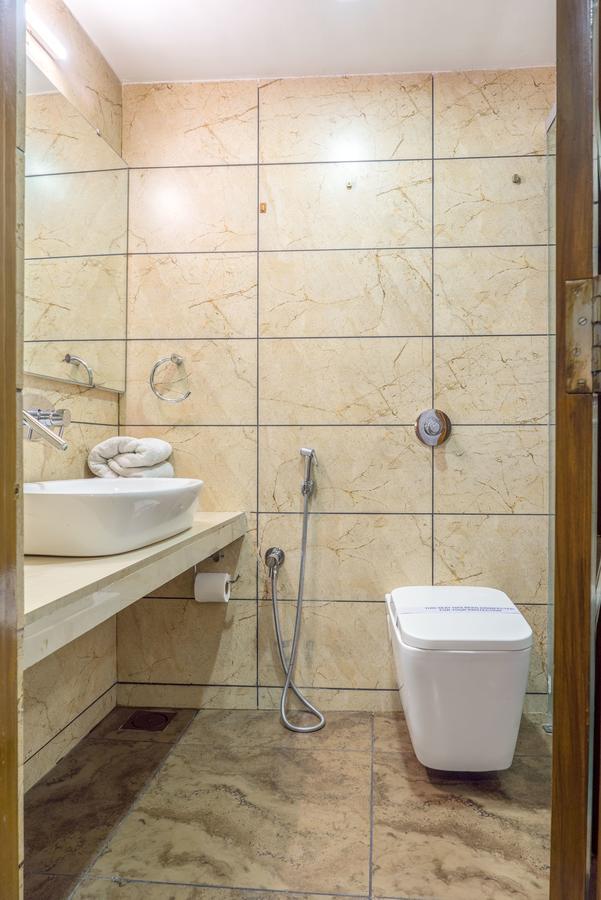 Super Inn Armoise Hotel Ахмедабад Екстер'єр фото
